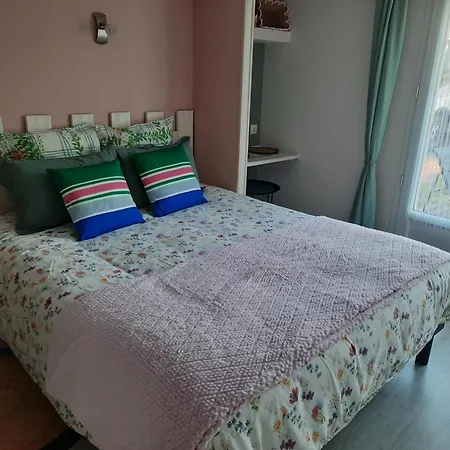 Les De Noella Bed & Breakfast
